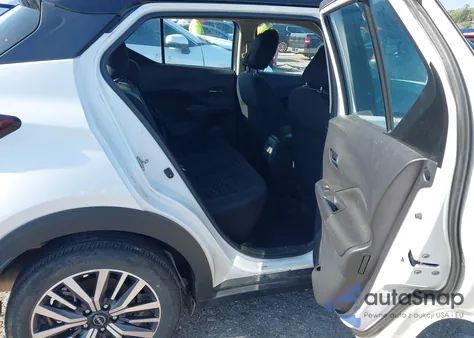 2023 Nissan Kicks Sv Xtronic Cvt из США, поврежденный, VIN 3N1CP5CV0PL522334